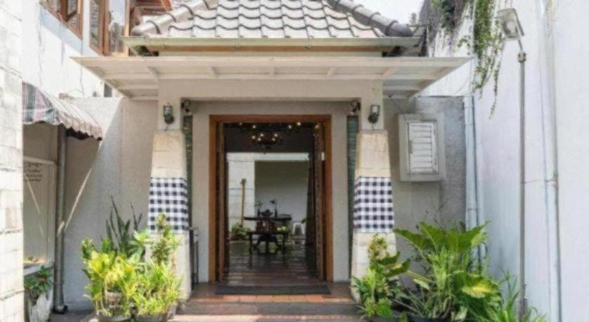 Hotel Tibera Taman Cibeunying Bandung Exterior foto